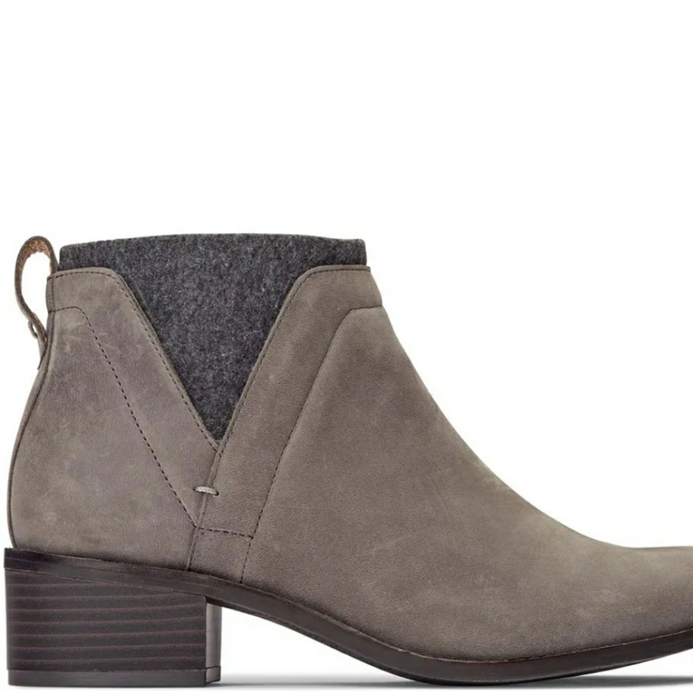 Vionic Joslyn Charcoal Leather Booties Size 7